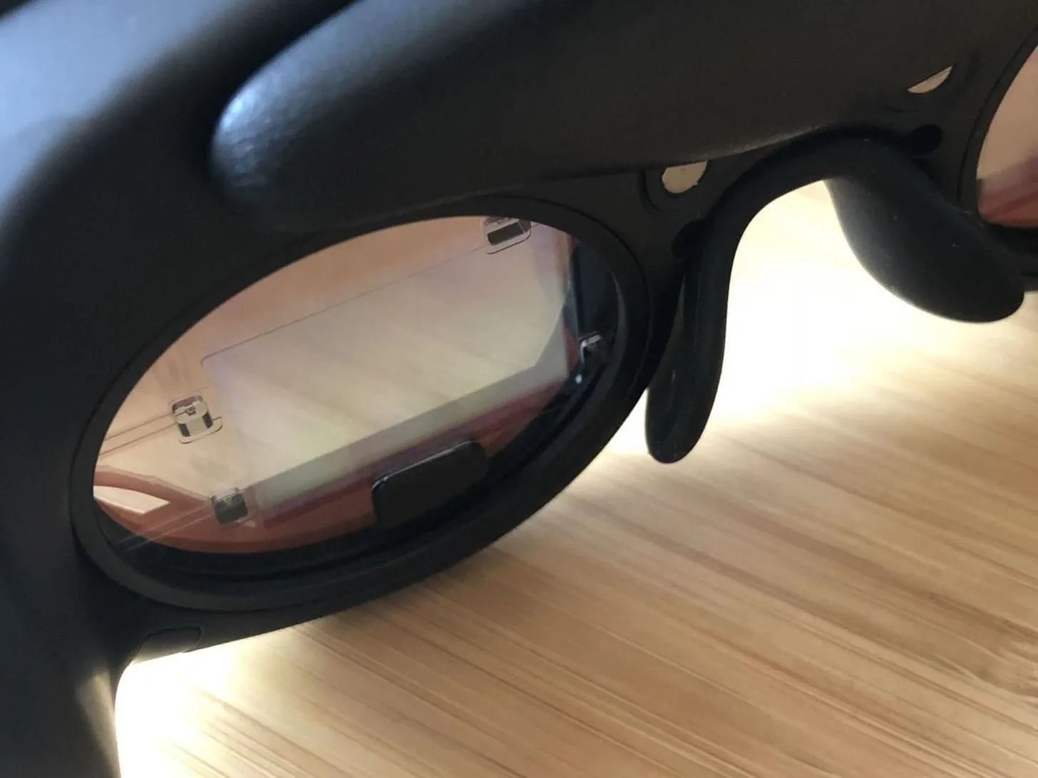 从技术对比Magic Leap One与HoloLens，开发者急速下单收货后的体验手记