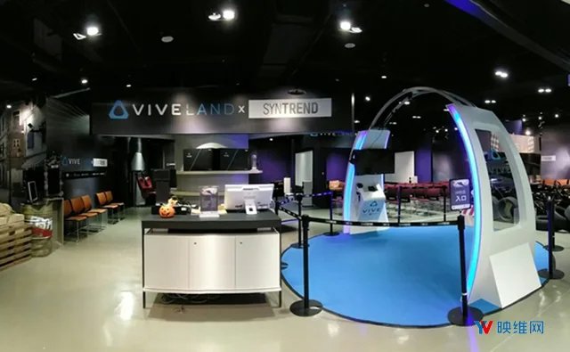 HTC Vive旗舰店深圳开业，2016年的上万目标完成1％了？