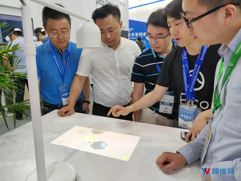 寓教于乐，Pico亮相AR投影教育、8K VR直播教育解决方案
