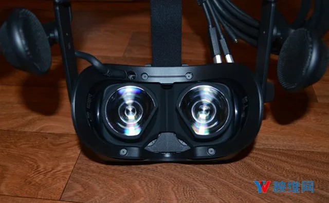 Valve Index vs Oculus Rift S：单反相机 vs 傻瓜相机