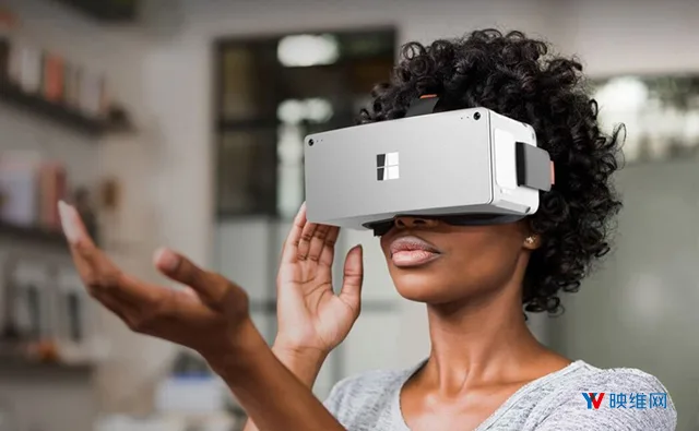 设计师Max Dahl展示Surface VR头显概念设计