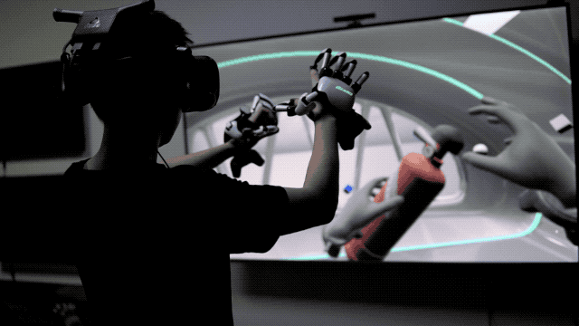 Dexta Robotics推出力反馈VR交互手套Dexmo企业版