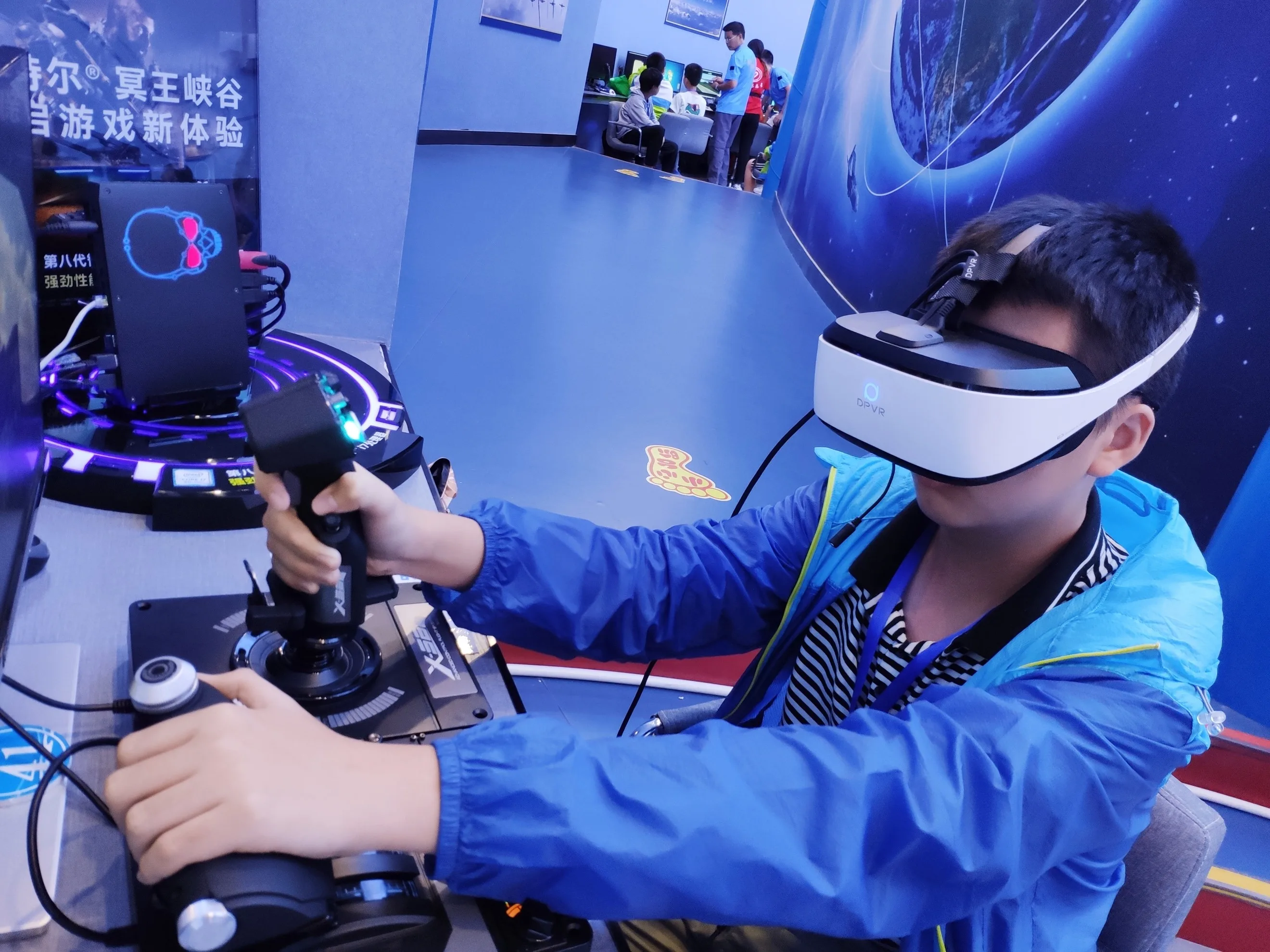 大朋VR助力全国模拟飞行锦标赛，圆了279个“航天梦”