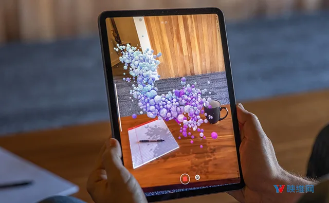 AR创作工具Adobe Aero正式发行，用可视化UI创作，无任何编码要求