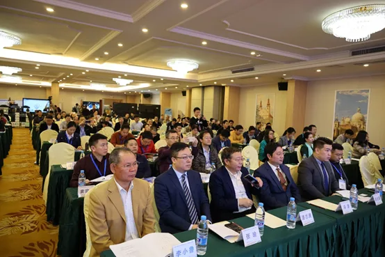 首届MR技术研讨会圆满落幕,影创科技校企战略合作计划成功签约
