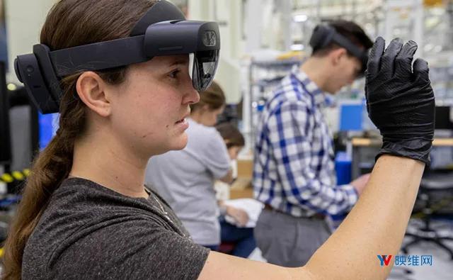 NASA用HoloLens 2协助2024年登月计划，提高宇宙飞船建造效率
