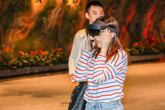 技术与艺术的碰撞，UtopaXR如何打造出1：1虚实融合的“生命之树AR公园”？
