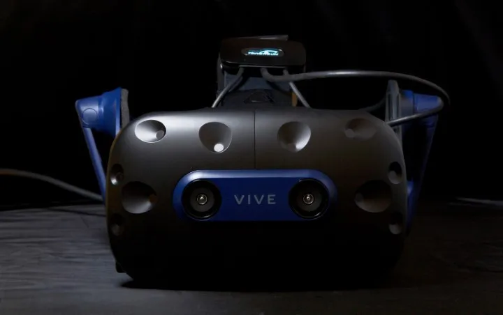 Droolon F2 首次亮相HTC Vive 新品体验会暨开发者客户大会