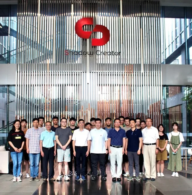华东师范大学通信与电子工程学院师生莅临影创大厦参观学习