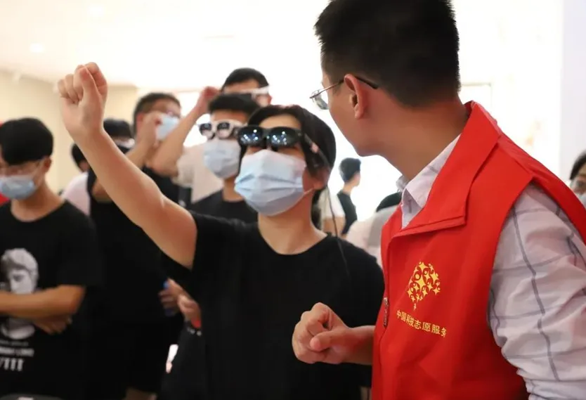 【传播科学知识 · 弘扬科学精神 · 涵养创新生态】红谷滩区·高通中国·影创联合创新中心积极参与全国科普日江西省主场活动