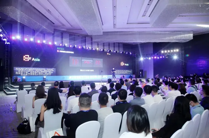 影创科技副董事长胡金鑫现身AWE Asia 2021 讲述MR眼镜如何实时构建三维地图