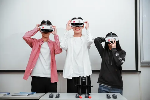 虎江科技《高级生命支持模拟器》荣获2021高通XR挑战赛VR应用组金奖