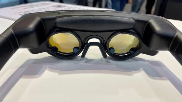 Magic Leap 2 上手体验：个别参数领先，但HoloLens 2依然优势