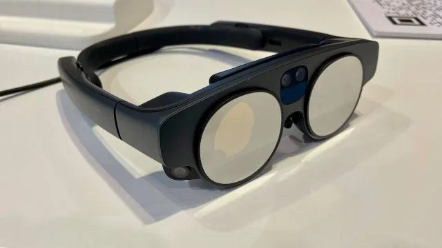 Magic Leap 2 上手体验：个别参数领先，但HoloLens 2依然优势