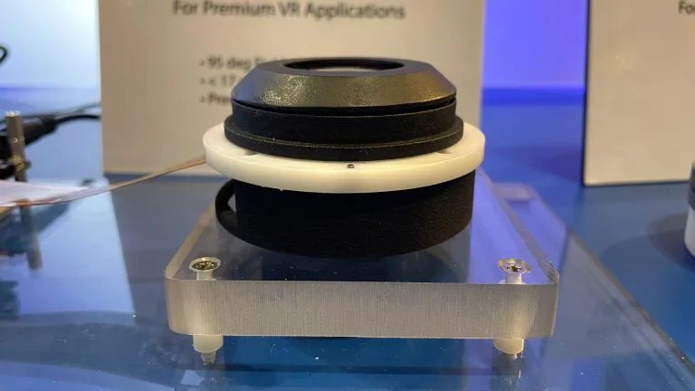 Kopin展示最新VR显示模组和Pancake折叠光学元件