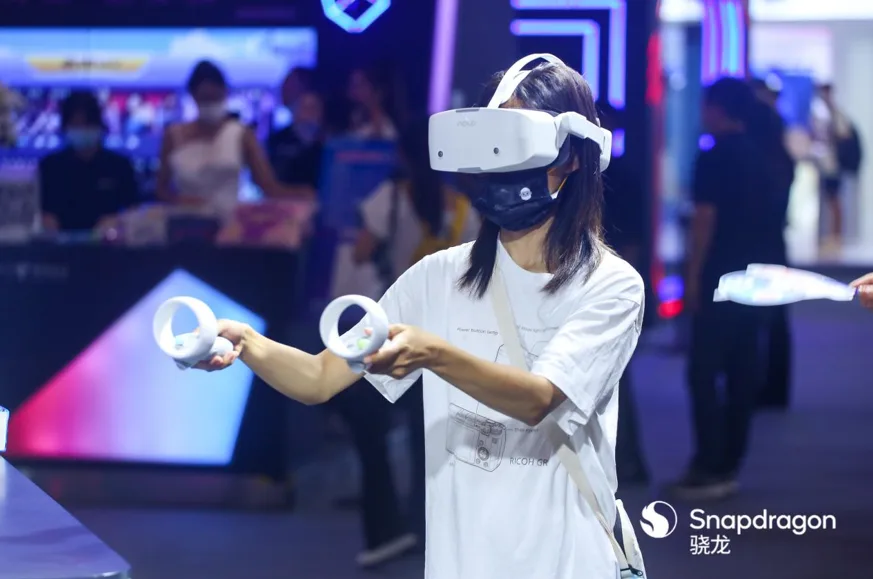 NOLO 携NOLO Sonic和云VR一体机CM1亮相骁龙嘉年华