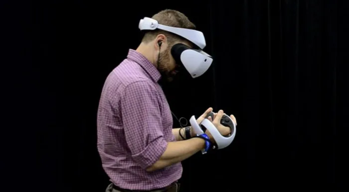 索尼PSVR 2上手体验：FOV视场、触觉反馈、眼动追踪等深刻印象