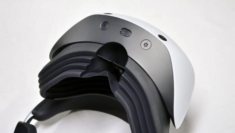PS VR2上手体验：显示、眼动、控制追踪、触觉反馈、内容生态等
