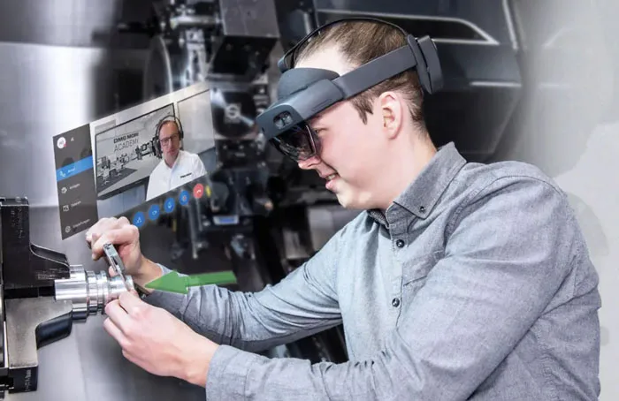 德国数控机床DMG MORI采用HoloLens 2开展客户工人培训，大大降低成本提升效率