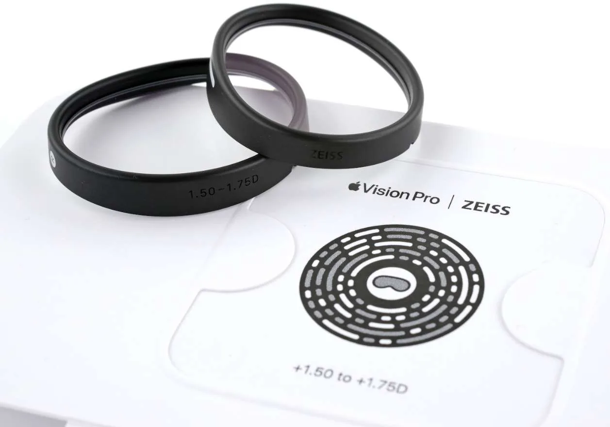 iFixit拆机:详细分享Vision Pro显示、透镜、芯片和传感器等