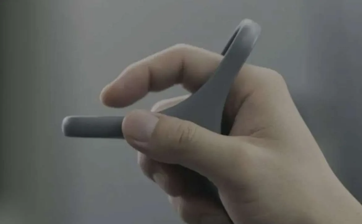 索尼将为VR/MR头显推出用食指操作的指针式控制器