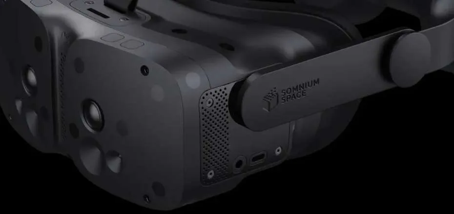 上手体验PC VR头显Somnium VR1