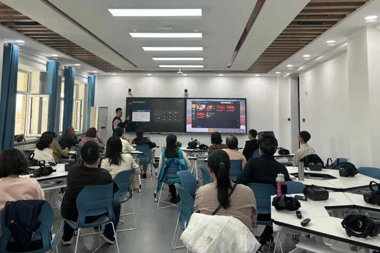 大朋VR教育方案助力课堂 实现教育革新