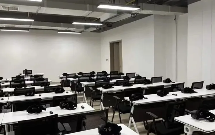 大朋VR教育方案助力课堂 实现教育革新