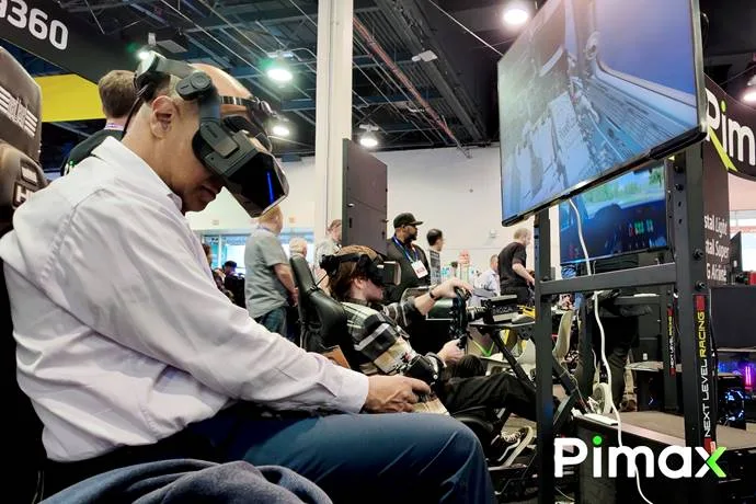 小派科技Pimax推出全球首款视网膜级VR头显Crystal Super，惊艳CES2025