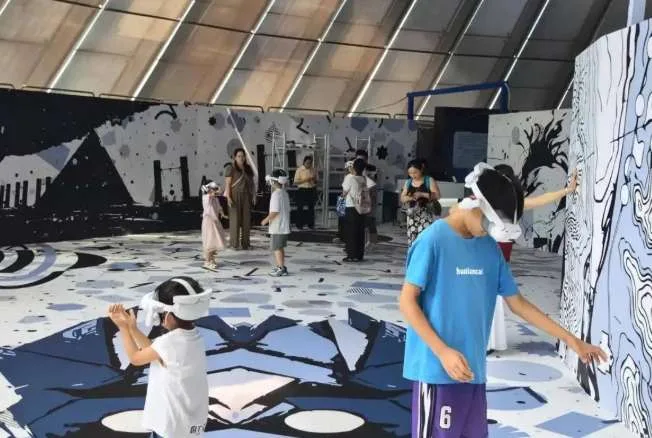 浙江省科技馆亮相天文科普VR大空间，用PICO头显还原比邻星系统