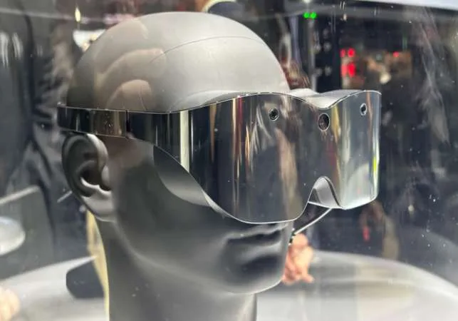 夏普在XR展会展示轻量款VR头显新迭代版本