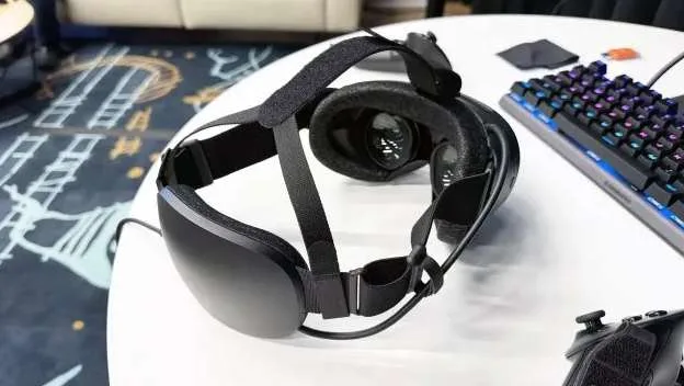 上手体验：Steam Frame揭示V社对VR的现代愿景与不断增长的硬件雄心