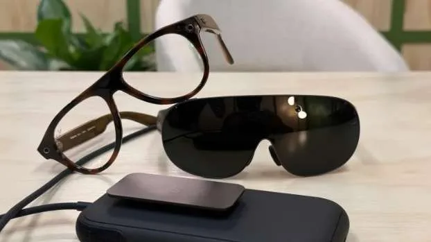 Meta VR Glasses上手：缩小版Quest，还是随身Vision Pro？