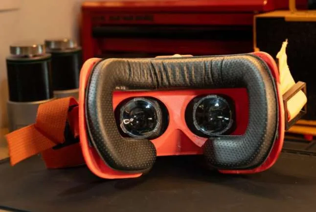 DIY VR：如何打造你自己的头显，以及为什么你多半不会想这么做