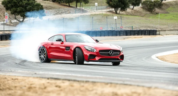 merc-amg-gt-app-7-thumb-standard