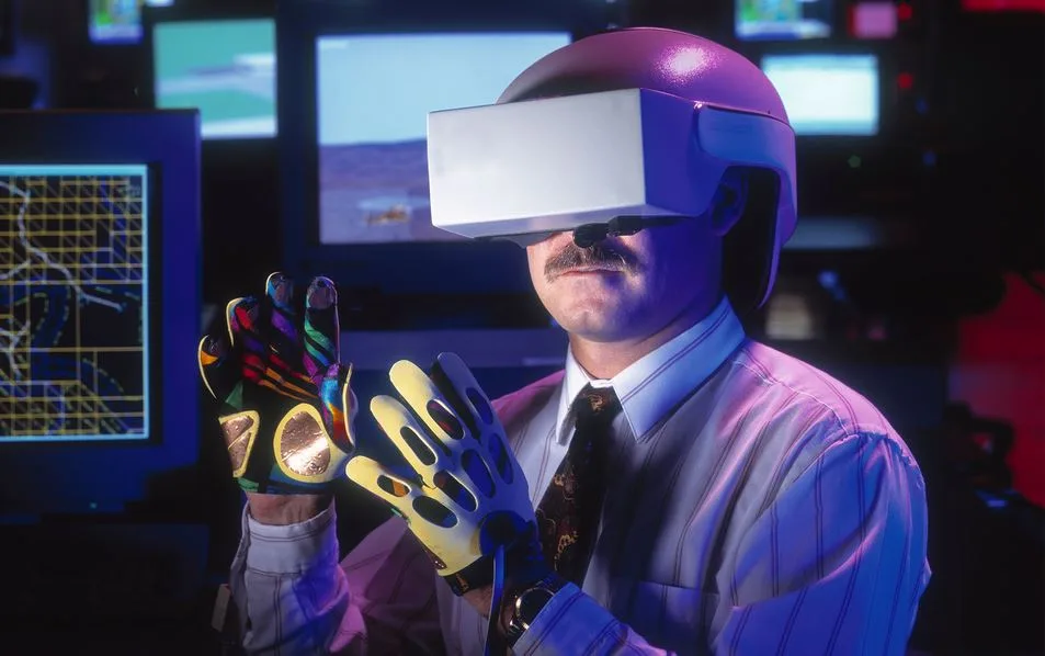 fwx-virtual-reality-eating-thumb-standard