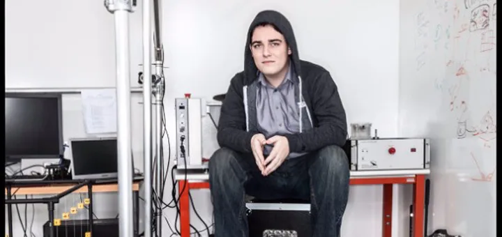 Palmer-Luckey-thumb-standard