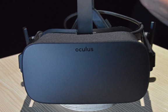 Palmer Luckey表示Oculus Rift CV1显示屏仍会改进