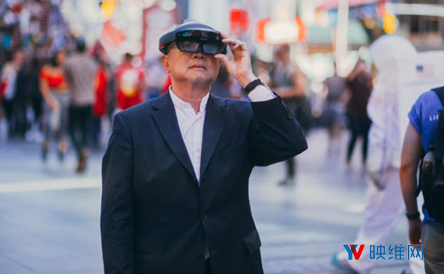Windows 10 RS5为HoloLens带来Miracast等分享功能