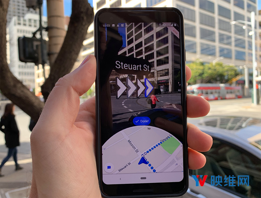 谷歌地图发布AR导航升级功能Live View，供快速、轻松、有用的行走指引