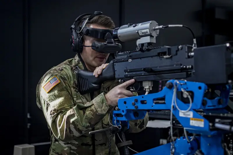 美国警卫队用VR训练士兵操控载重型武器，显著提升训练效果
