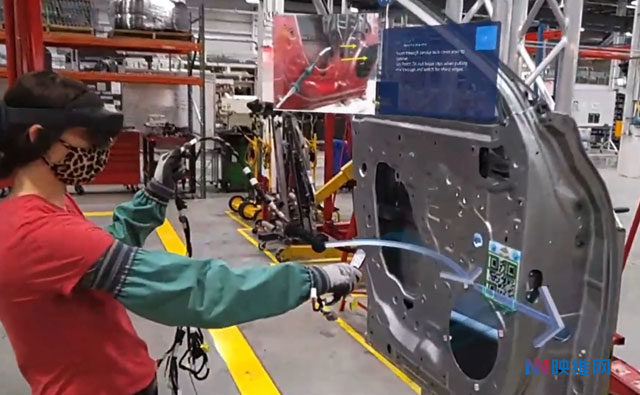 Toyota-manufacturing-uses-Dynamics-365-mixed-reality-to-boost-operational-efficiency-thumb-standard