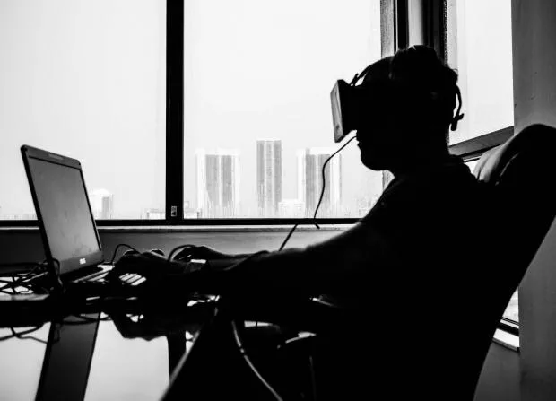 扎克伯克：Facebook的下一步发展就是虚拟现实