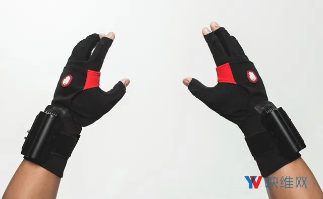诺亦腾在美国推出Hi5 VR手套商业版,售价999美元
