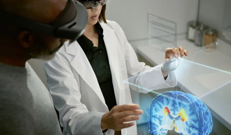 HoloLens平台概述：技术特性、软件生态、应用场景、投资案例