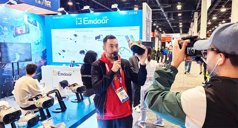 亿境EmdoorVR重磅MR新品亮相CES 2024,七鑫易维提供眼球追踪解决方案